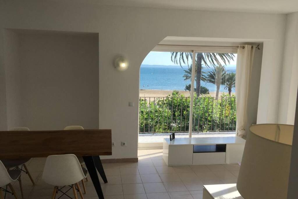 Apartamento Roses Playa Bagian luar foto