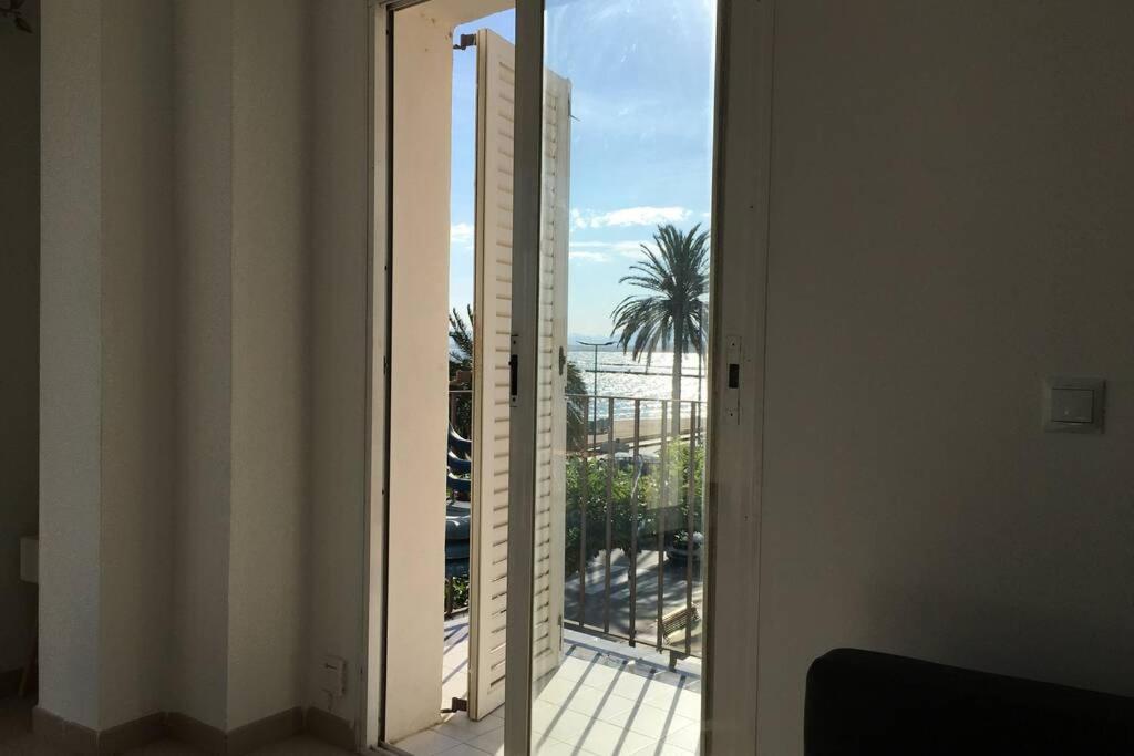 Apartamento Roses Playa Bagian luar foto