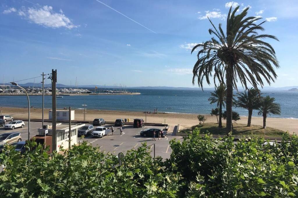 Apartamento Roses Playa Bagian luar foto